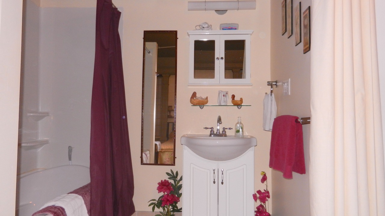 Photo of Bathroom in Sainte-Anne-des-Monts