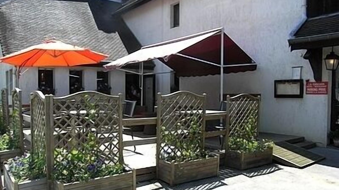 Photo of Patio Balcony in Mouthier-Haute-Pierre
