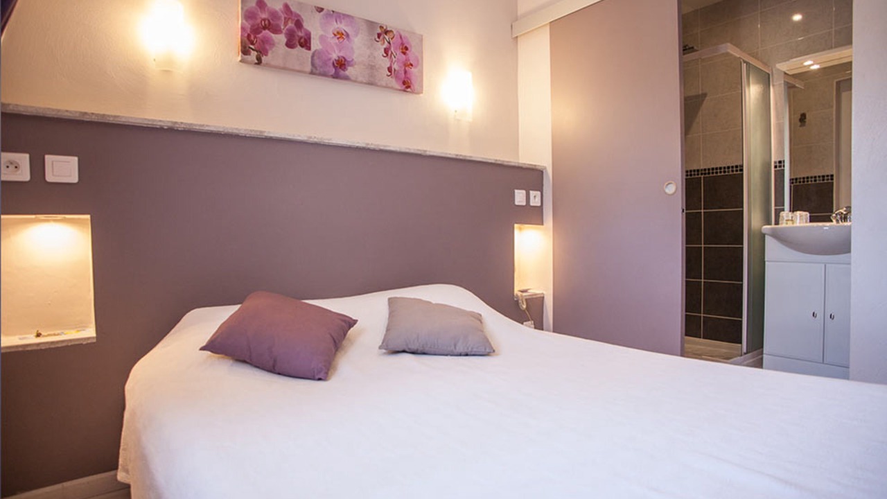 Photo of Bedroom in Creysse