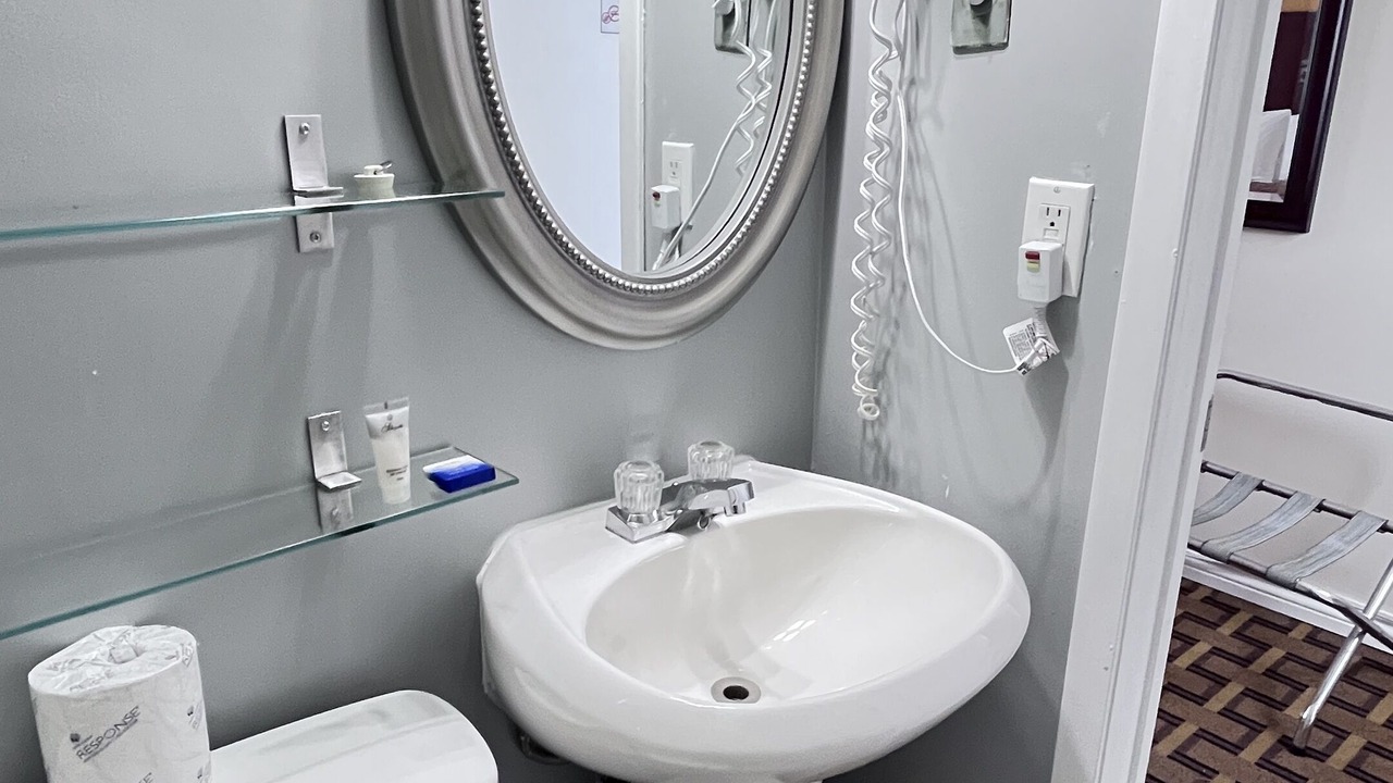 Photo of Bathroom in Tweed