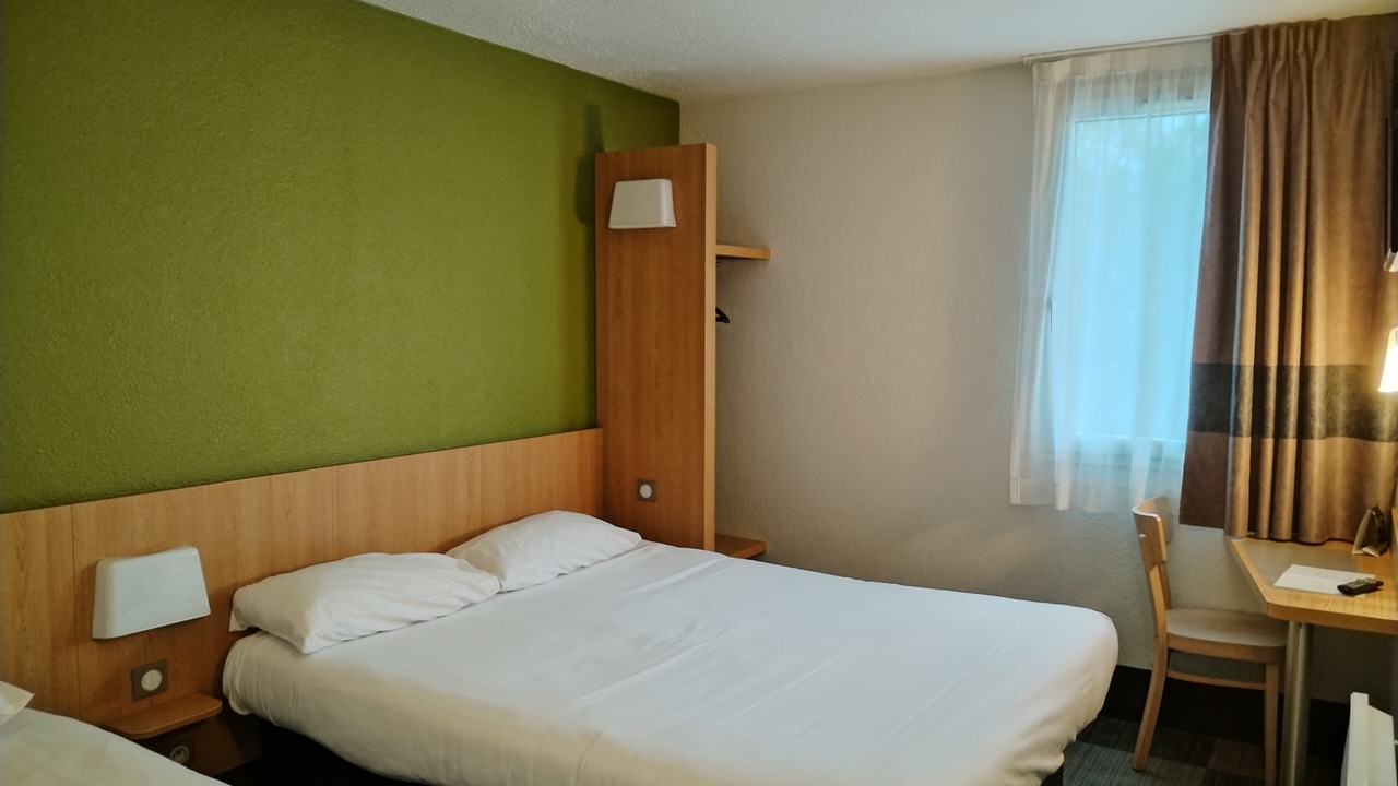 Photo of Bedroom in Montlucon
