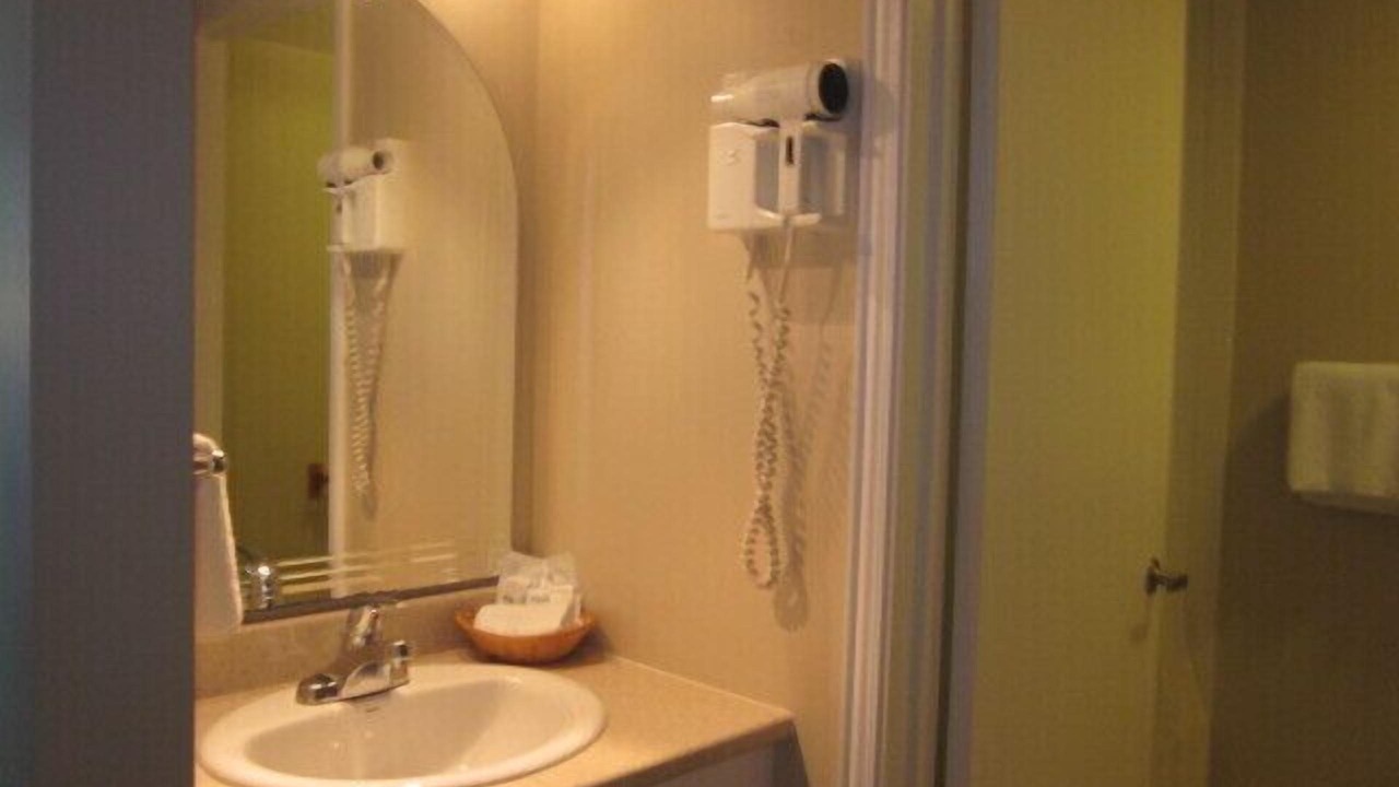 Photo of Bathroom in Farnham