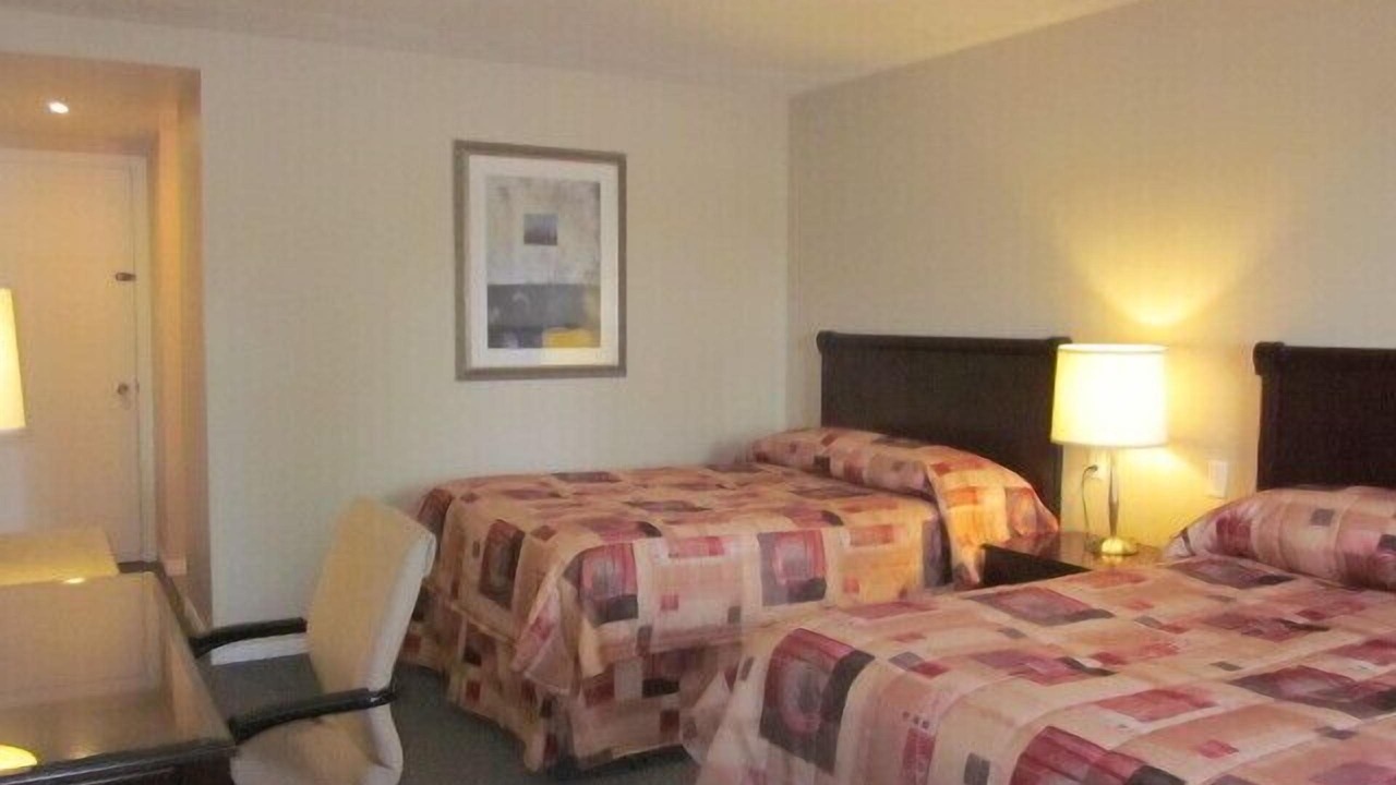 Photo of Bedroom in Farnham