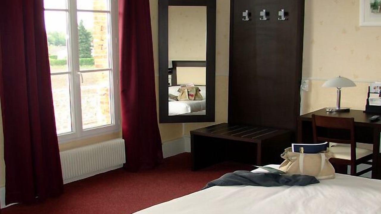 Photo of Others in Clery-Saint-Andre