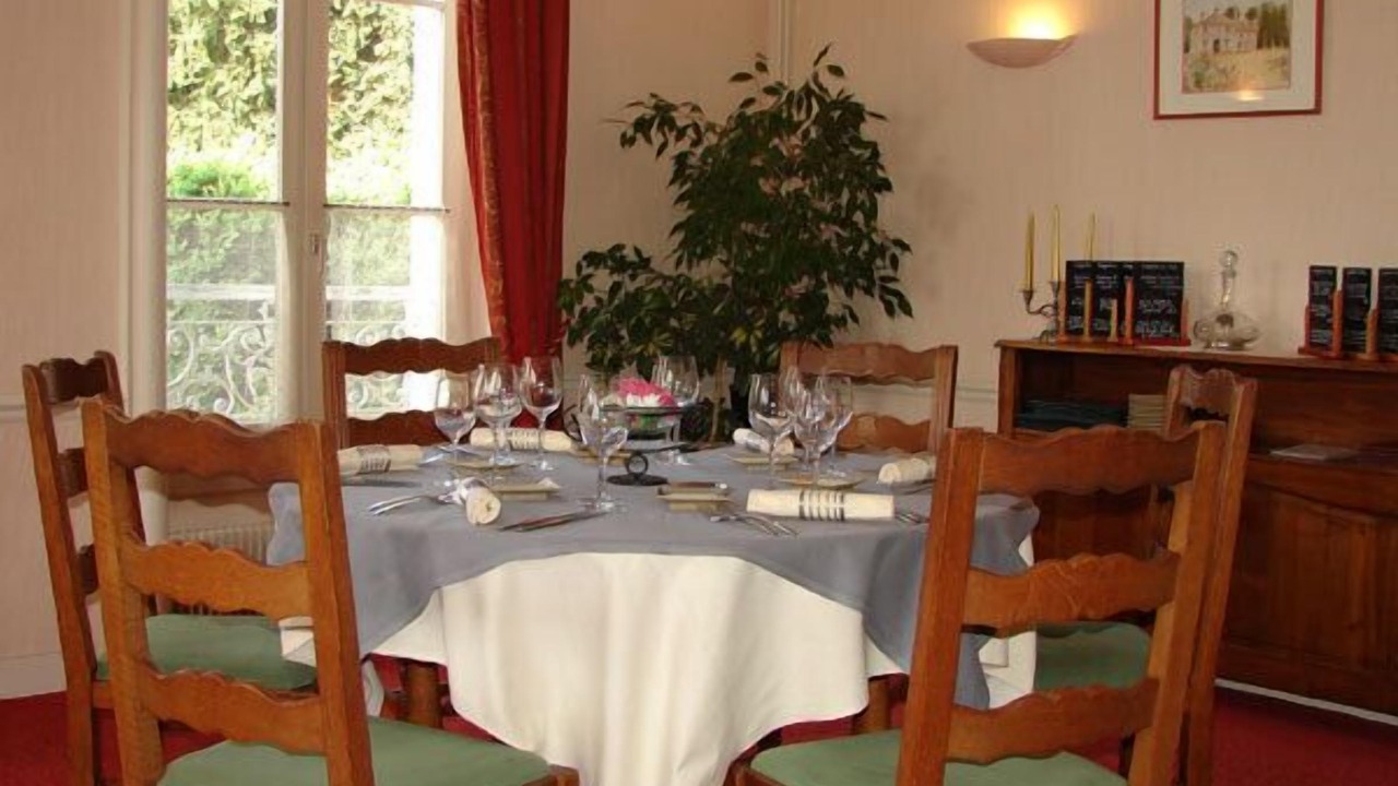 Photo of Livingroom in Clery-Saint-Andre