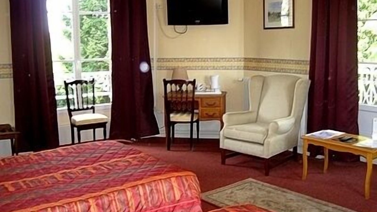 Photo of Bedroom in Clery-Saint-Andre