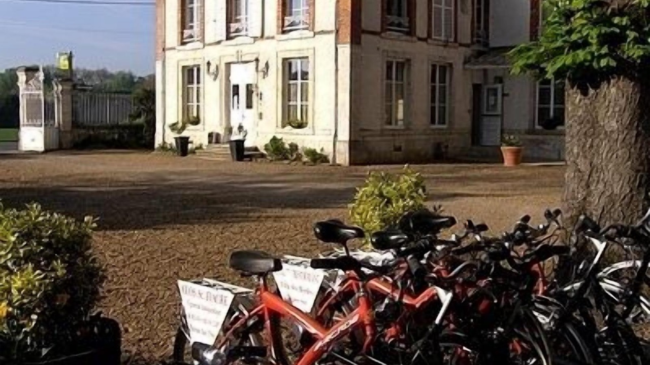 Photo of Outdoor in Clery-Saint-Andre