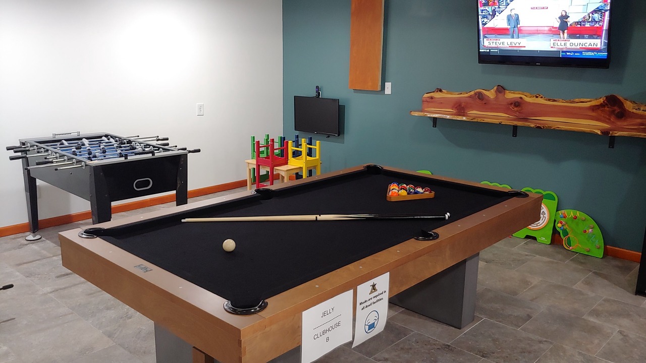 Photo of Others in Williamsburg