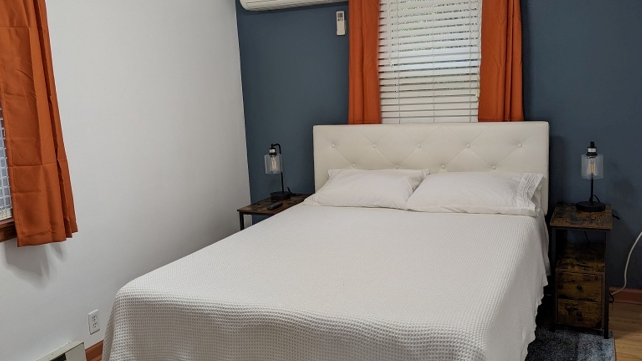 Photo of Others in Williamsburg