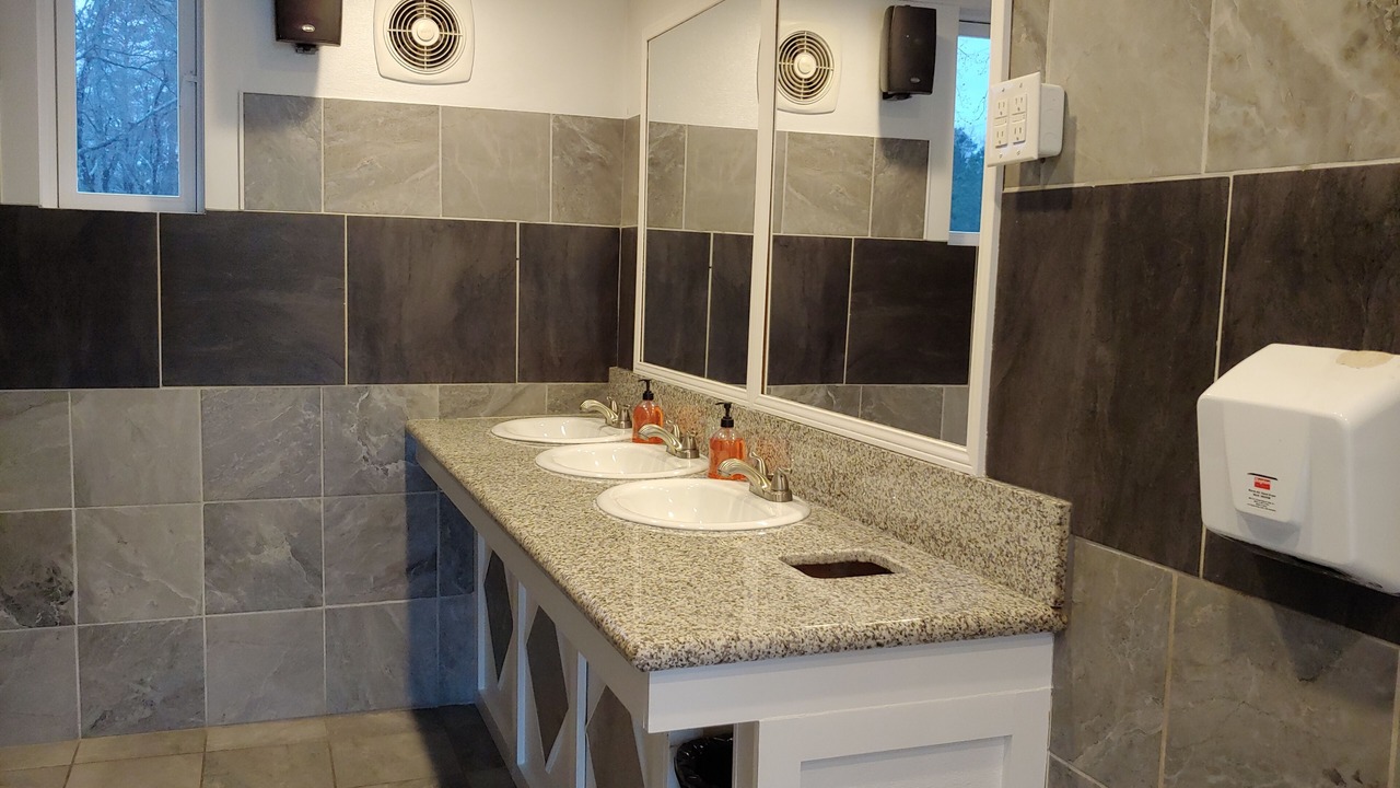 Photo of Others in Williamsburg