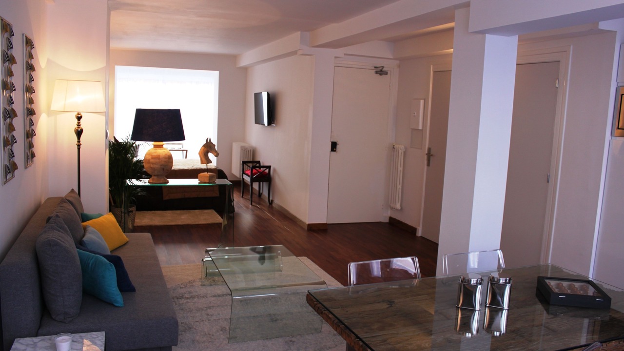 Photo of Bedroom in Douai