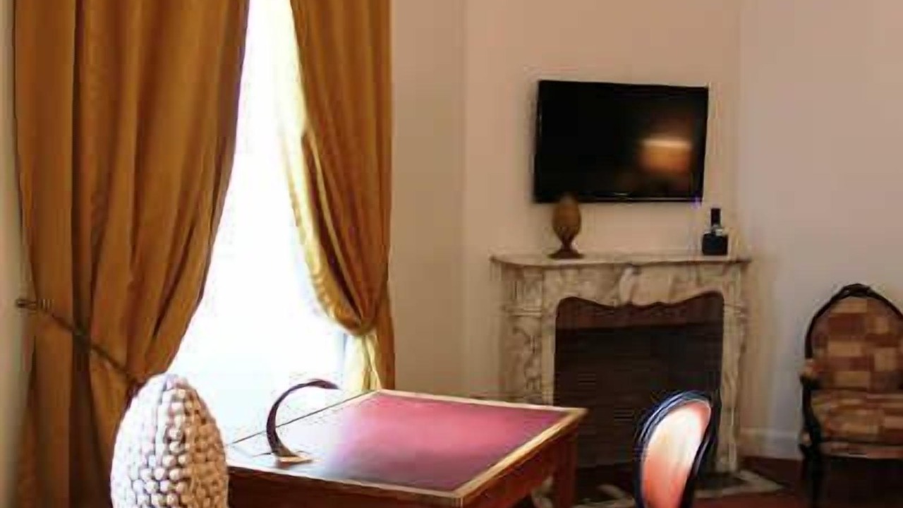 Photo of Bedroom in Douai