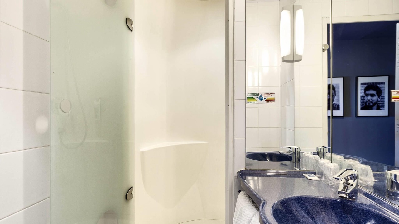 Photo of Bedroom in Mouilleron-le-Captif