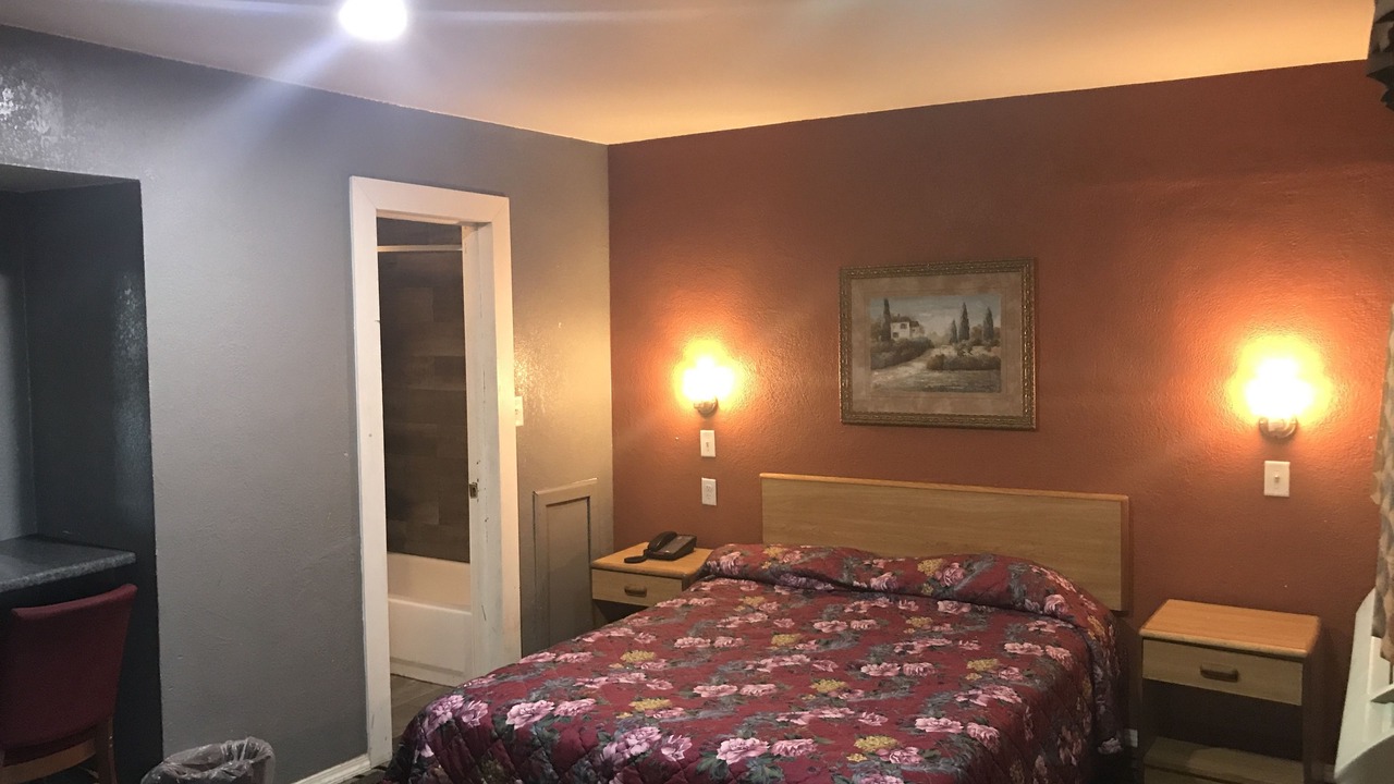 Photo of Bedroom in Marshalltown