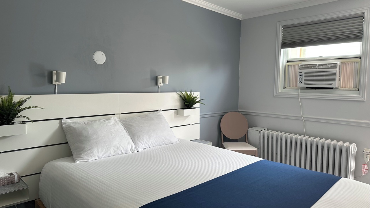 Photo of Bedroom in Lennoxville