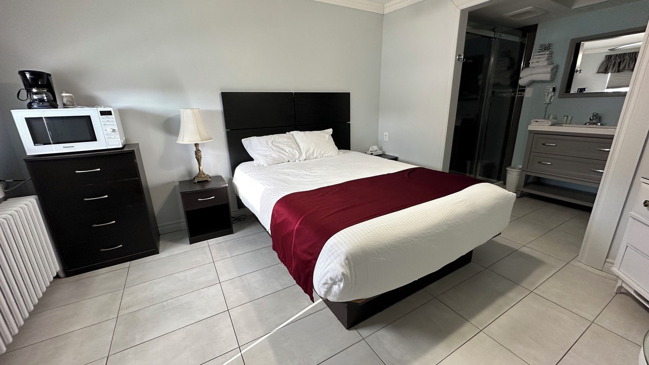 Photo of Bedroom in Lennoxville