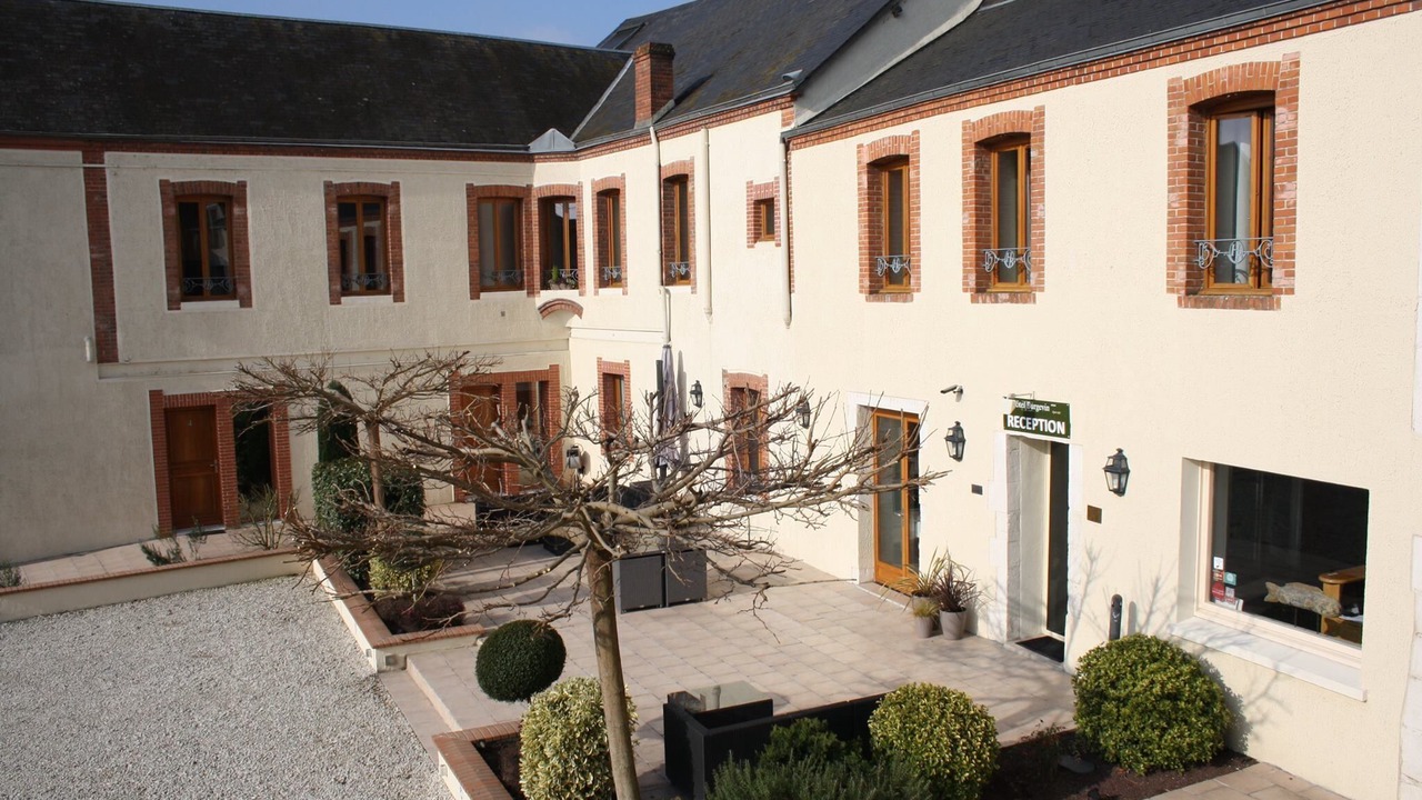 Photo of Patio Balcony in Sully-sur-Loire