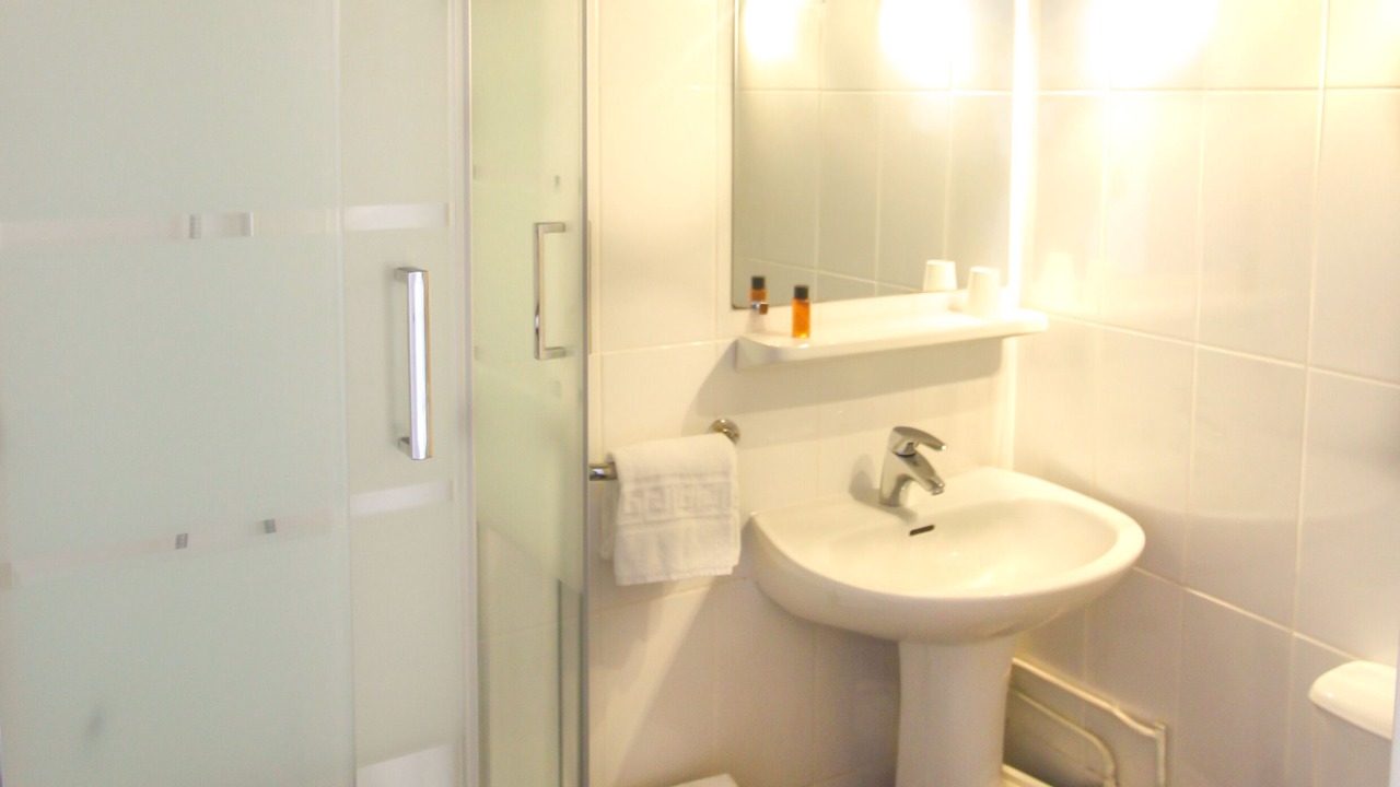 Photo of Bathroom in Saint-Etienne