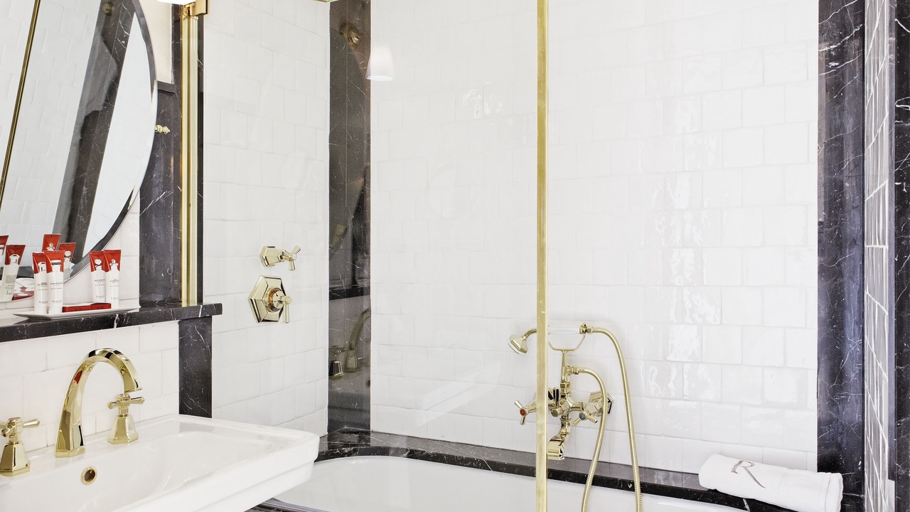 Photo of Bathroom in Quartier de la Monnaie