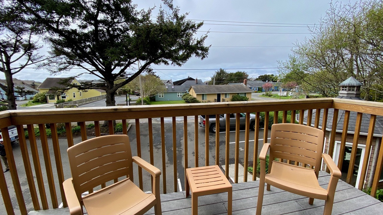 Photo of Others in Downtown Cannon Beach