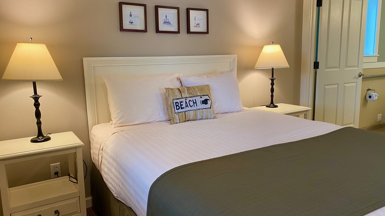 Photo of Others in Downtown Cannon Beach