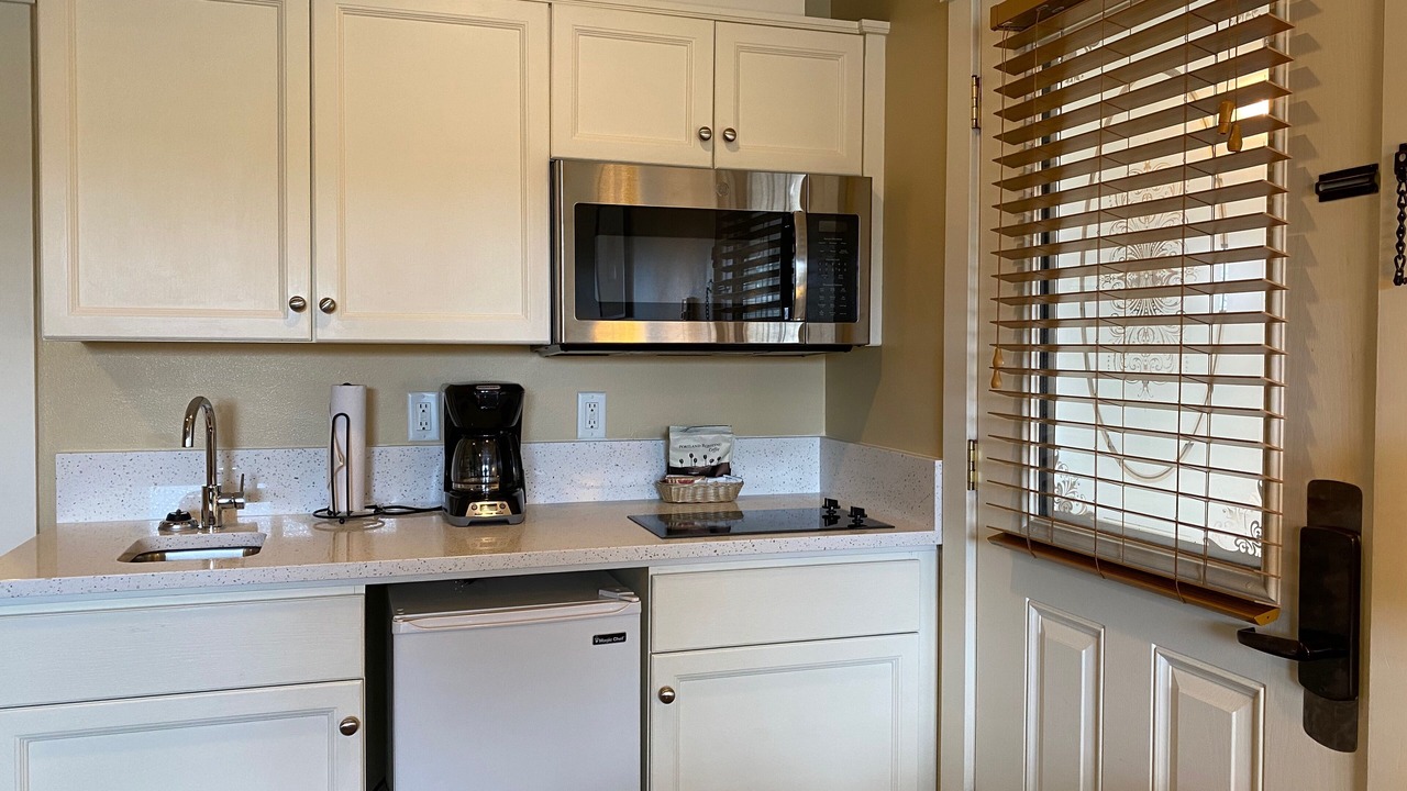 Photo of Kitchen in Downtown Cannon Beach