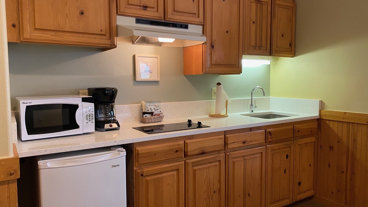 Photo of Others in Downtown Cannon Beach