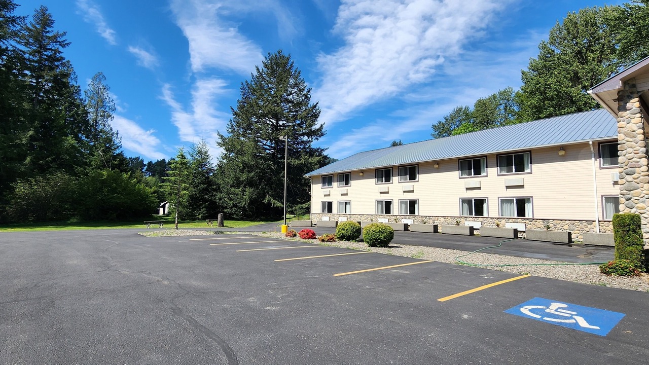 Photo of Outdoor in Packwood