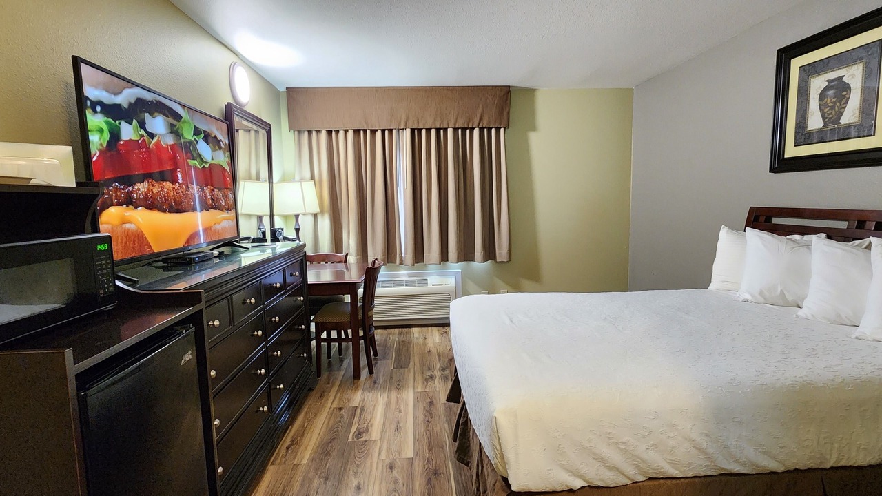 Photo of Others in Packwood