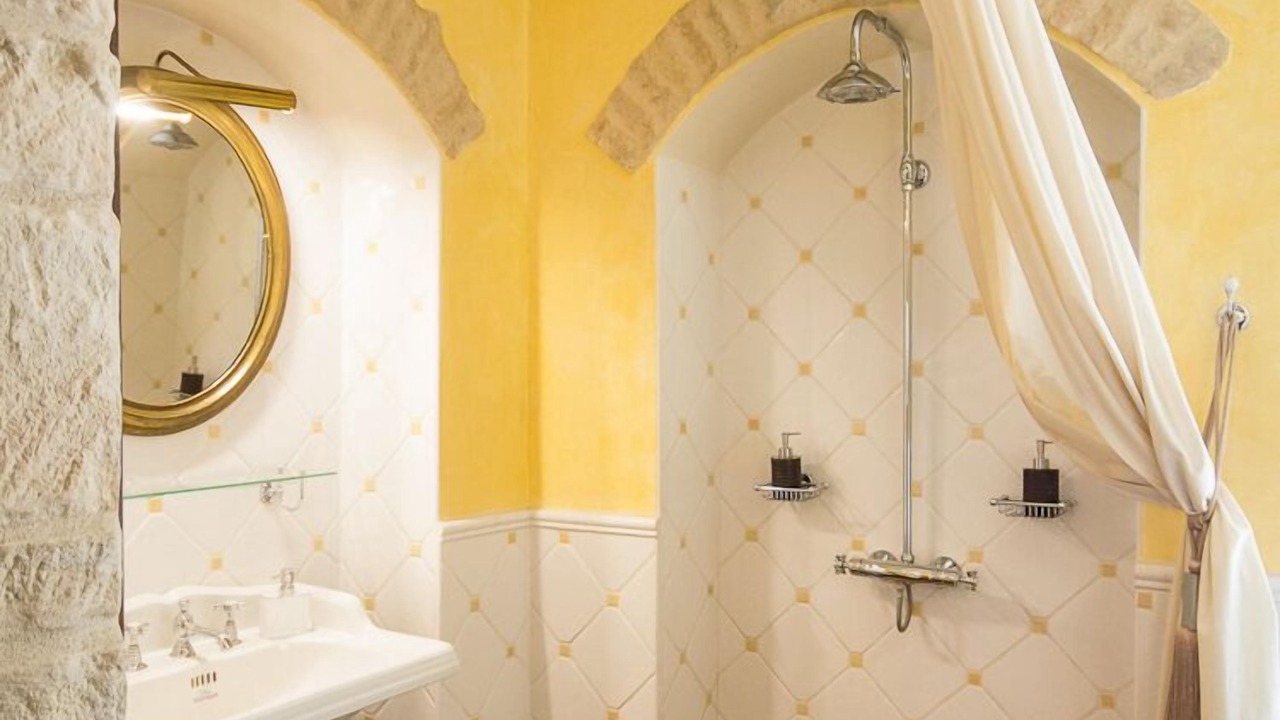 Photo of Bathroom in Old Town