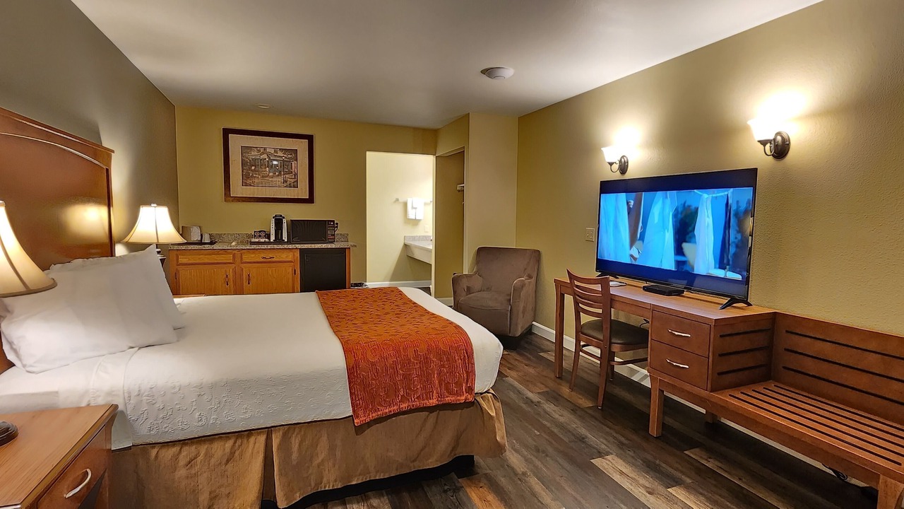 Photo of Others in Eatonville