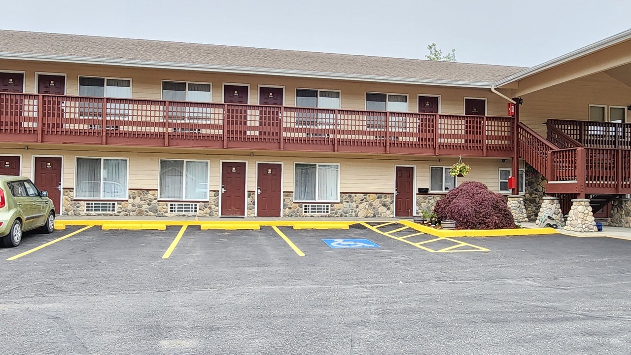 Photo of Outdoor in Eatonville