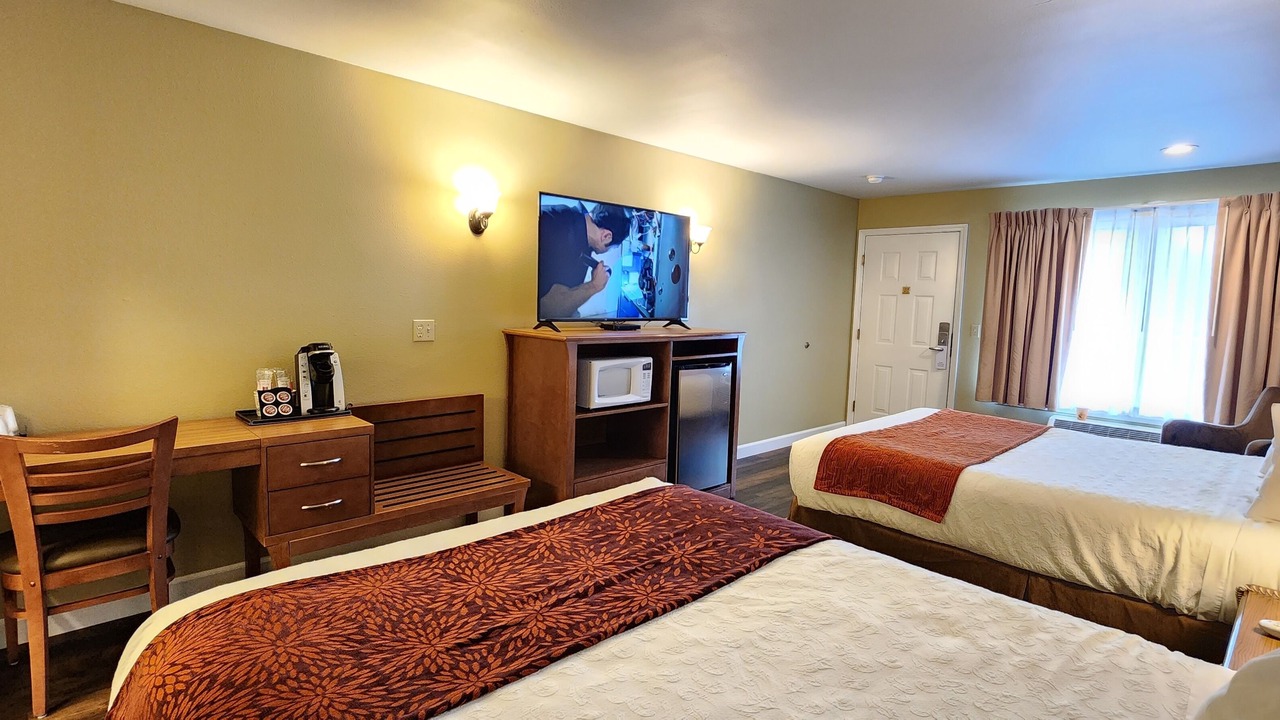 Photo of Others in Eatonville