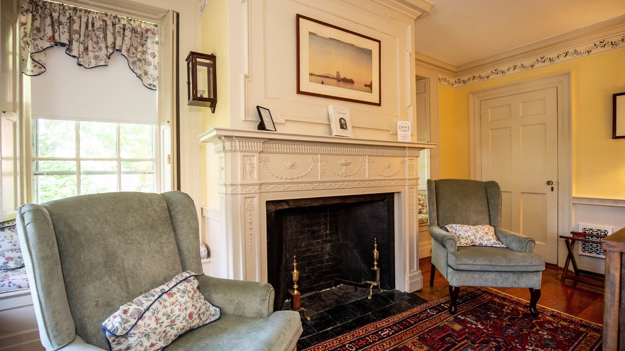 Photo of Bedroom in Newburyport