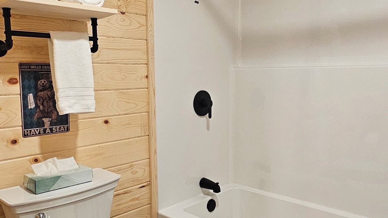 Photo of Bathroom in Ashford