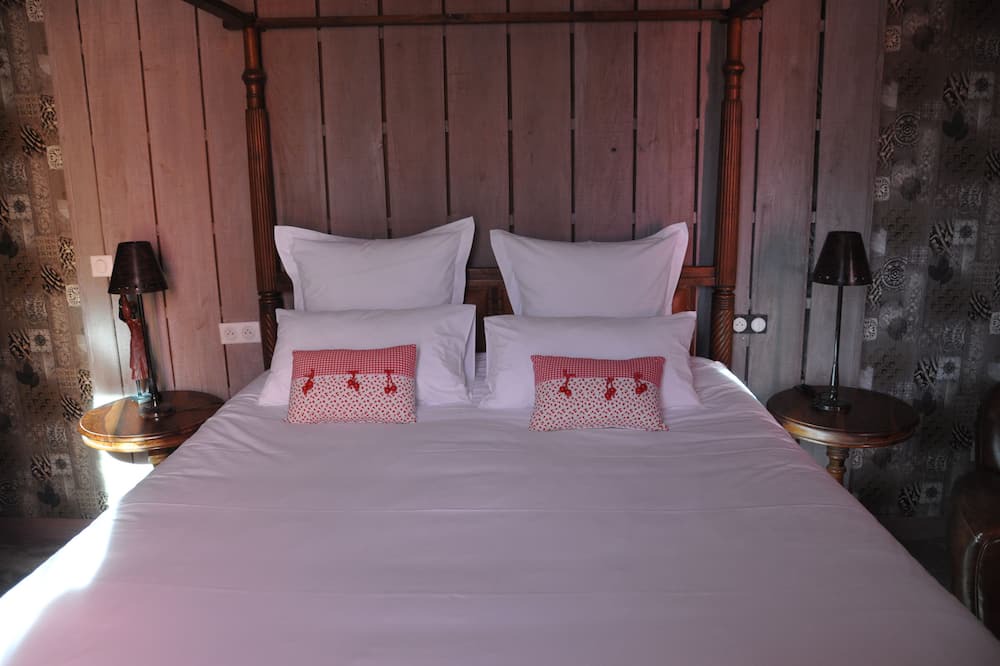 Photo of Bedroom in Nouan-le-Fuzelier