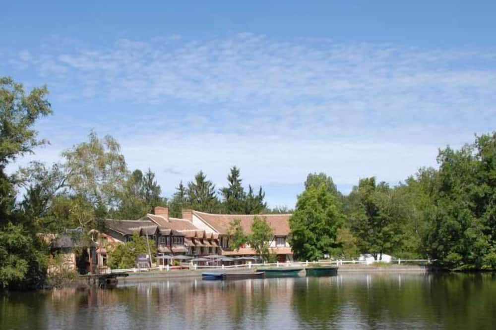 Photo of Outdoor in Nouan-le-Fuzelier