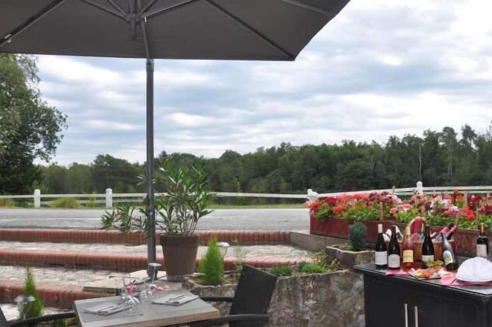 Photo of Outdoor in Nouan-le-Fuzelier