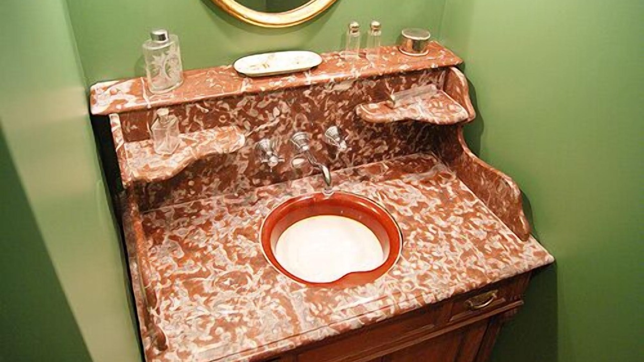 Photo of Bathroom in Caunes-Minervois