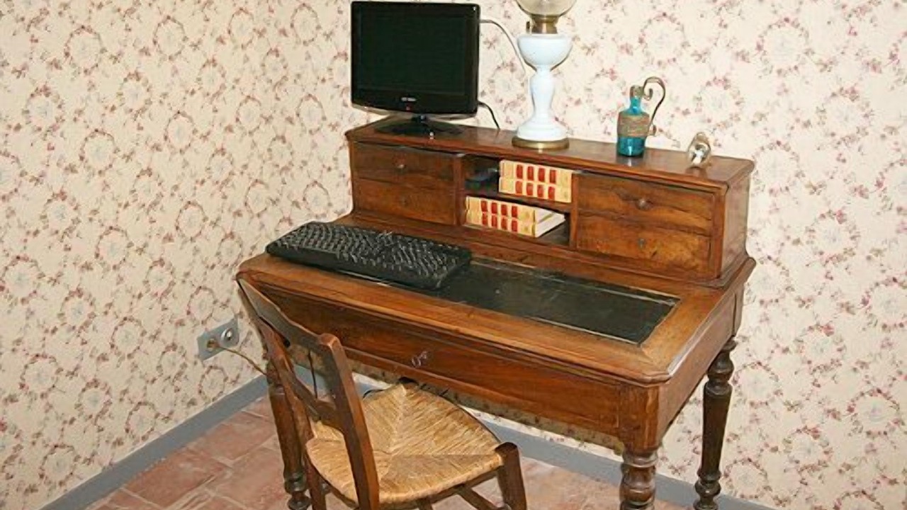 Photo of Bedroom in Caunes-Minervois