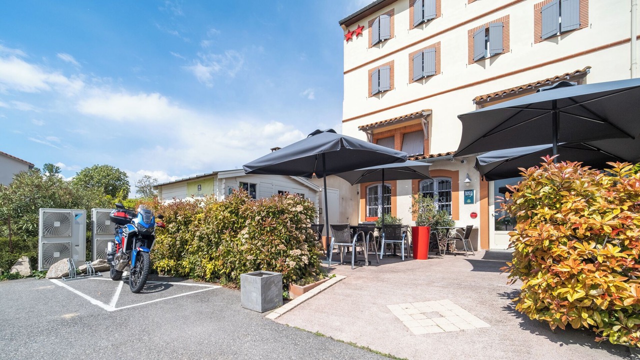 Photo of Patio Balcony in Villefranche-de-Lauragais