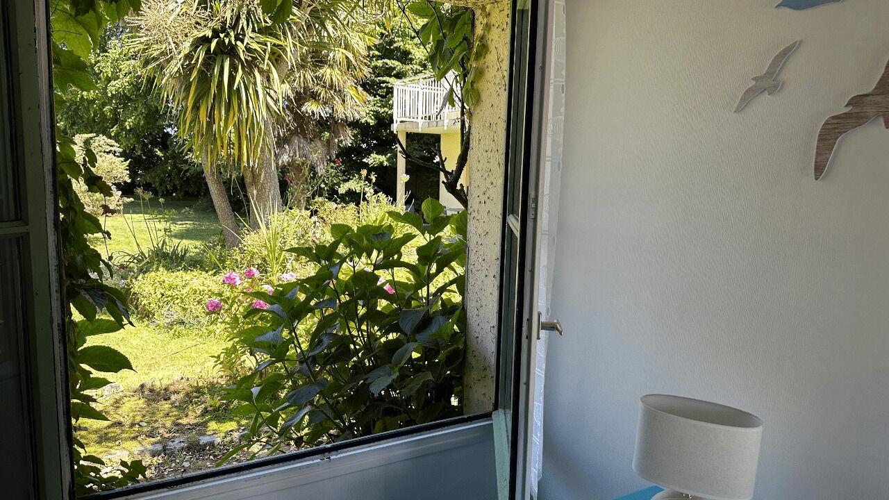Photo of Bedroom in Quettehou