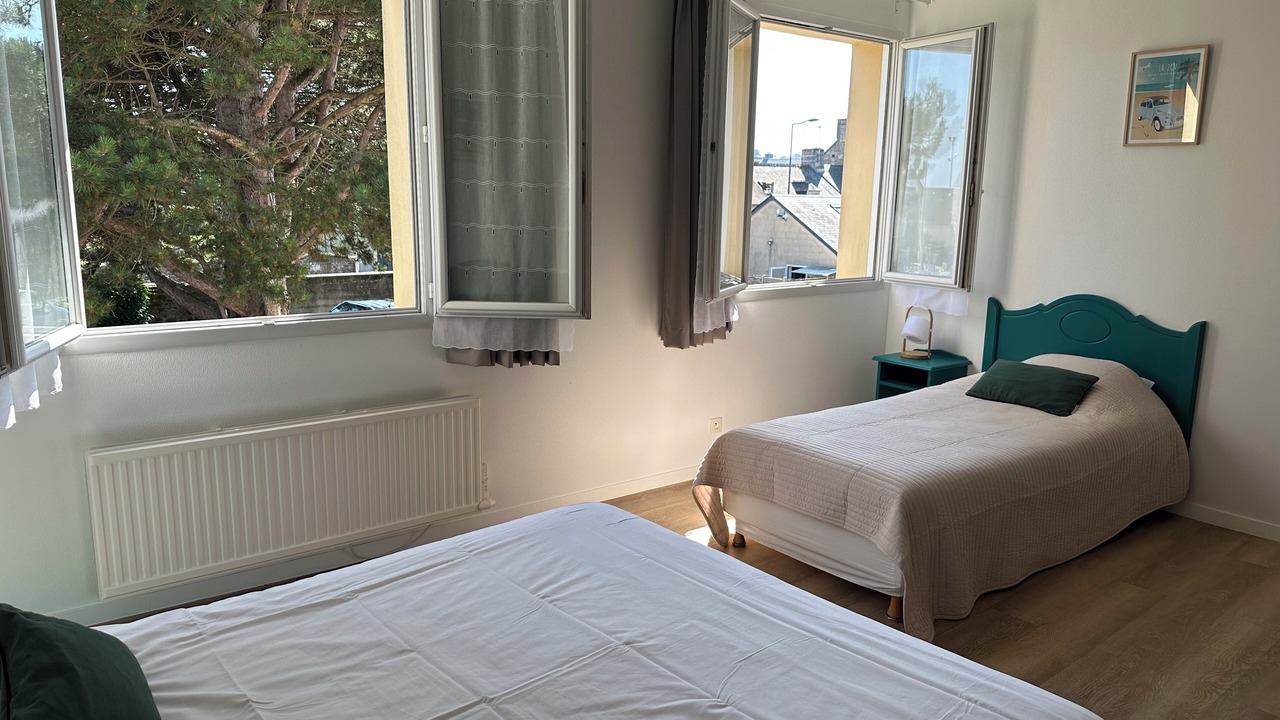 Photo of Bedroom in Quettehou