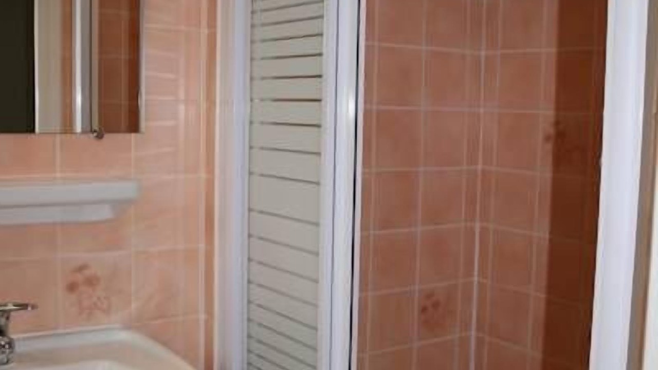 Photo of Bathroom in Saint-Bonnet-Troncais