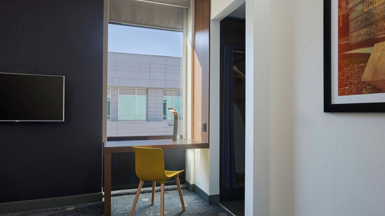 Photo of Bedroom in Downtown
