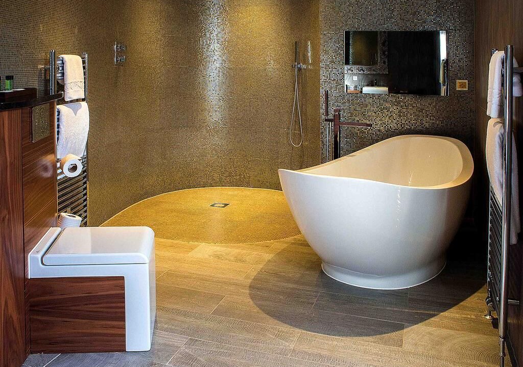 Photo of Others in Busby