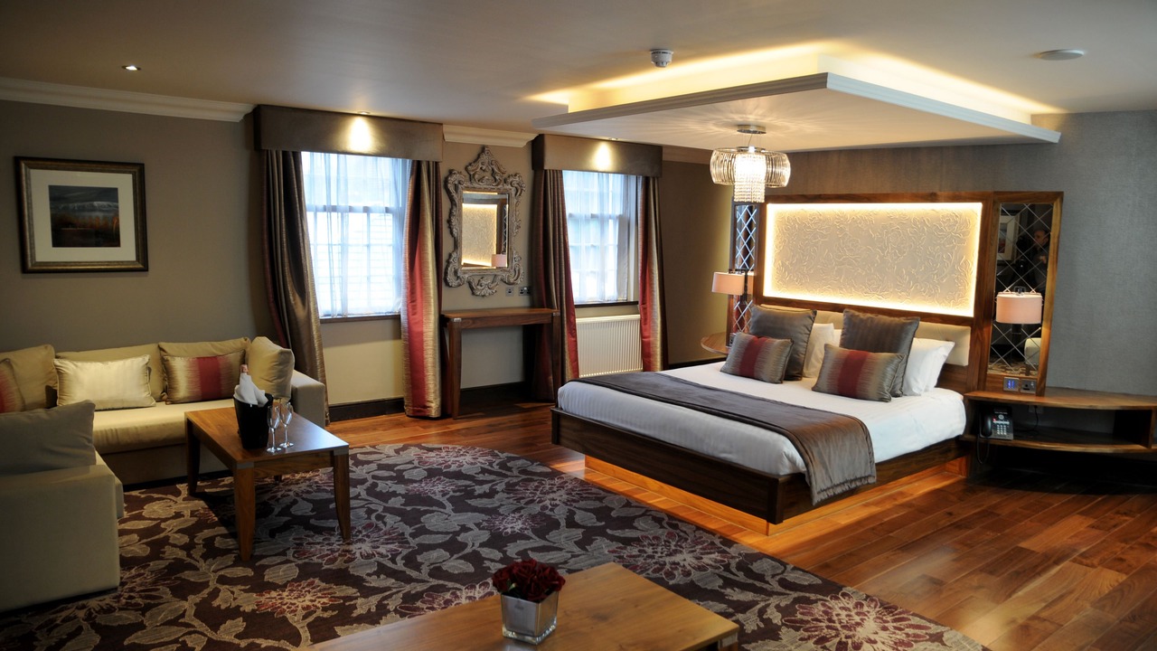 Photo of Others in Busby