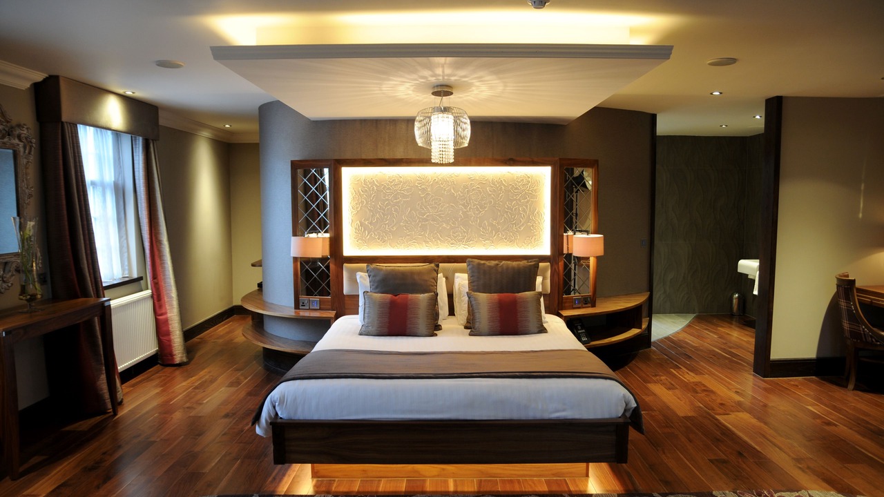 Photo of Others in Busby