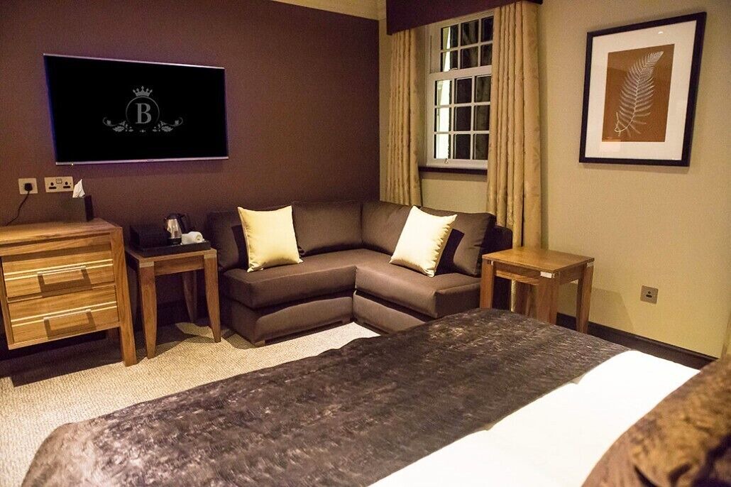 Photo of Others in Busby