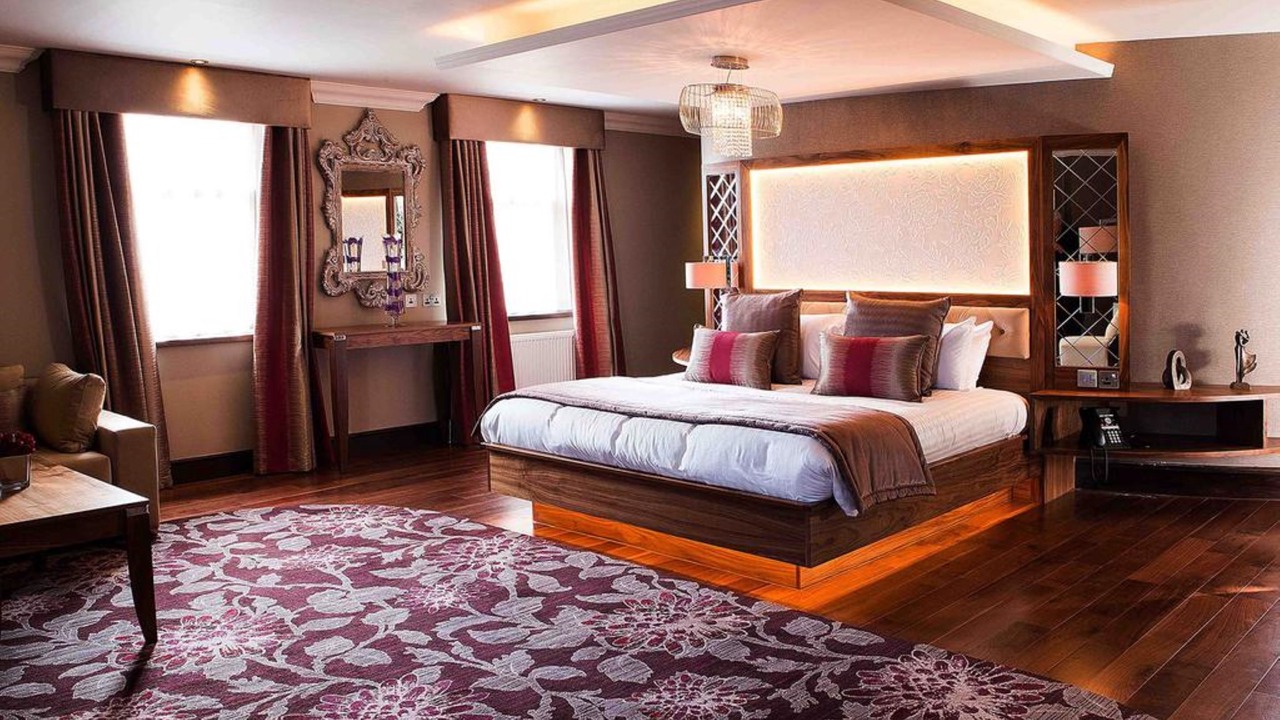 Photo of Others in Busby